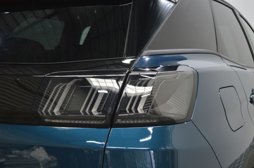 PEUGEOT 3008 2022 - Photo n°7