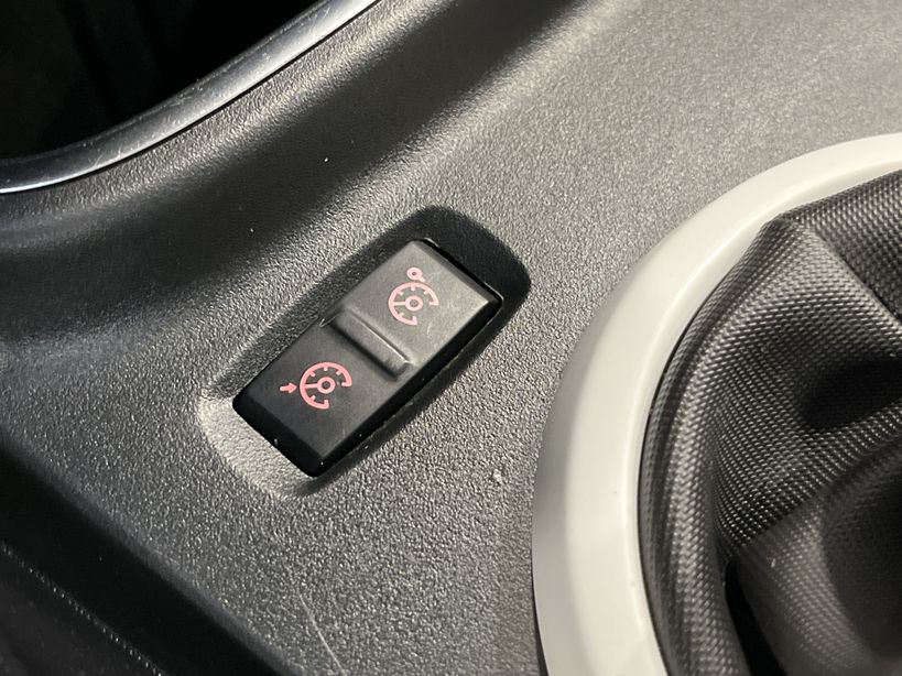 RENAULT TWINGO III 2021 - Photo n°17