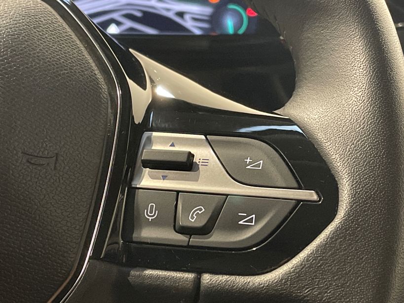 PEUGEOT 308 2023 - Photo n°28