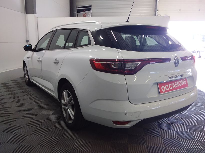 RENAULT MEGANE IV ESTATE BUSINESS 2019 - Photo n°6