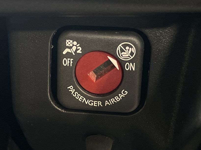 PEUGEOT 3008 BUSINESS 2020 - Photo n°27