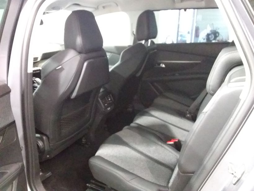 PEUGEOT 5008 2019 - Photo n°17