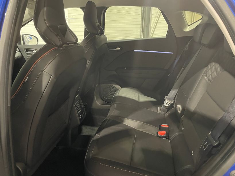 RENAULT CAPTUR 2023 - Photo n°10