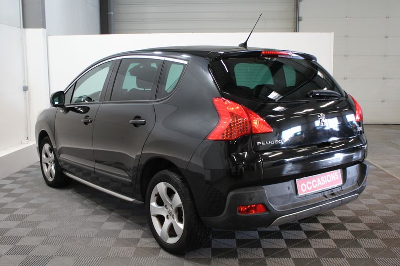 PEUGEOT 3008 2011 - Photo n°6