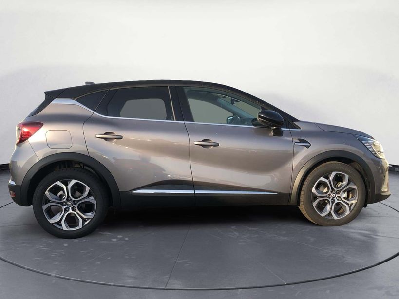 RENAULT CAPTUR 2023 - Photo n°4
