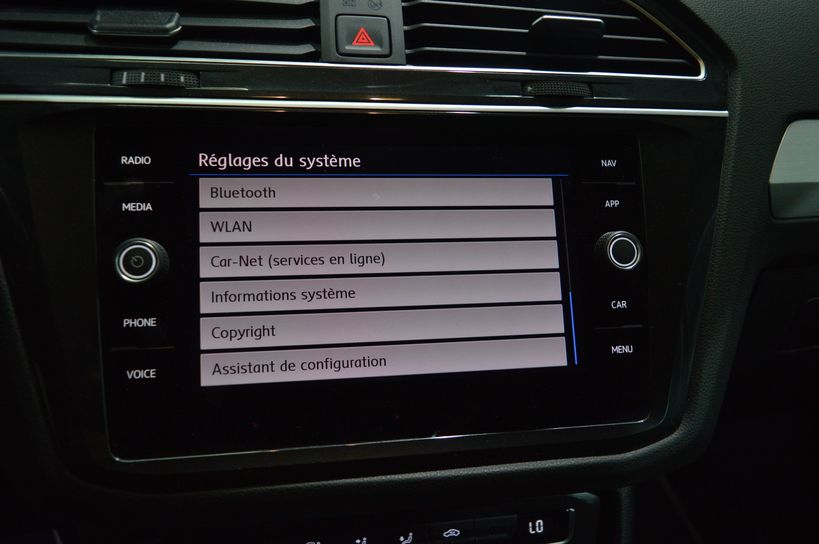 VOLKSWAGEN TIGUAN BUSINESS 2018 - Photo n°32