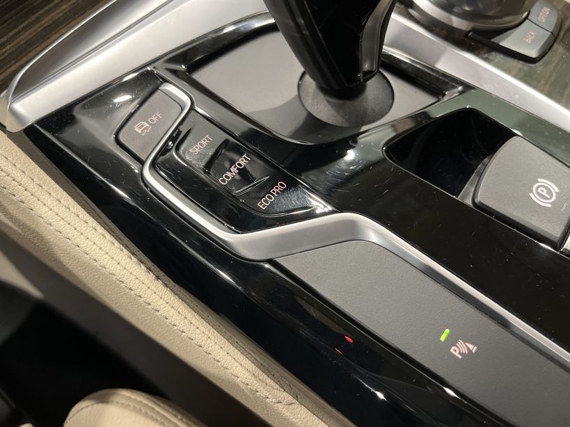 BMW SERIE 5 TOURING G31 2017 - Photo n°22