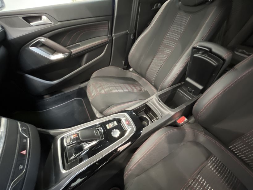 PEUGEOT 308 2019 - Photo n°21