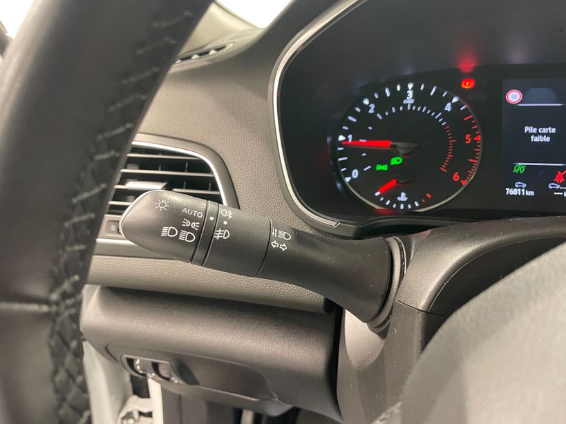 RENAULT MEGANE IV ESTATE 2022 - Photo n°14