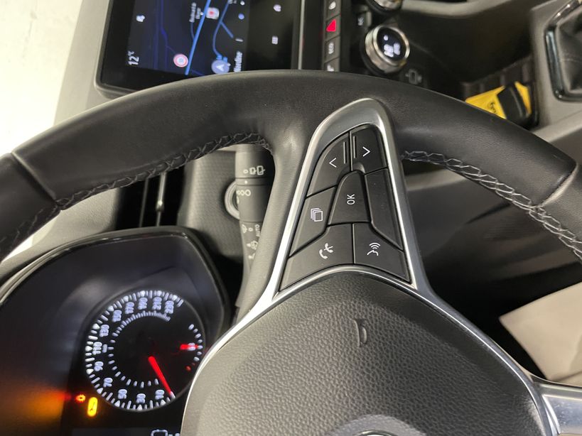 RENAULT CLIO V 2021 - Photo n°19