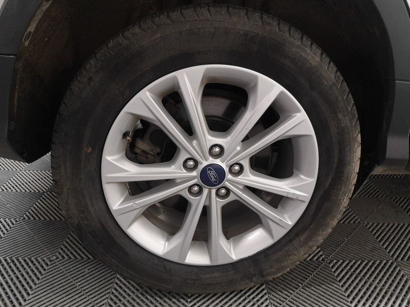 FORD KUGA 2018 - Photo n°7
