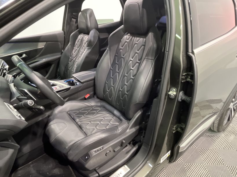 PEUGEOT 3008 2019 - Photo n°10