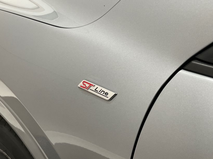 FORD KUGA 2022 - Photo n°29