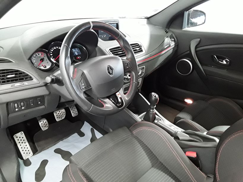 RENAULT MEGANE III COUPE 2015 - Photo n°16