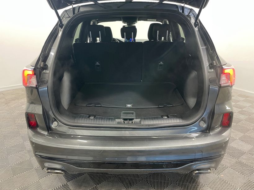 FORD KUGA 2022 - Photo n°9