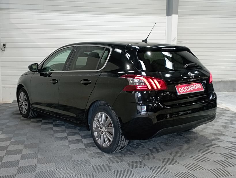 PEUGEOT 308 2021 - Photo n°5