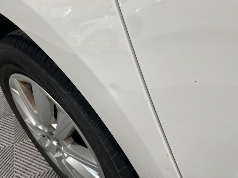 RENAULT MEGANE IV BERLINE 2021 - Photo n°14