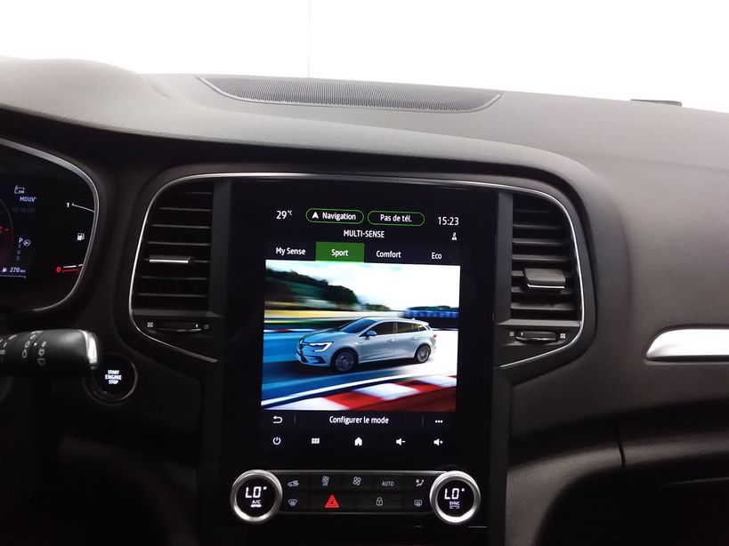 RENAULT MEGANE IV ESTATE 2021 - Photo n°23