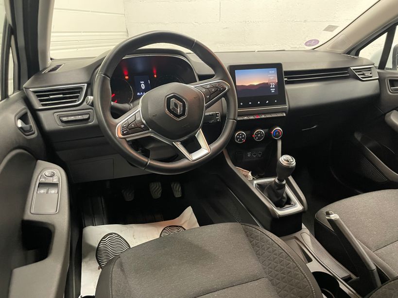 RENAULT CLIO V 2021 - Photo n°13