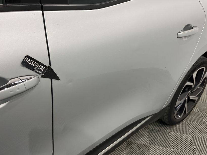 RENAULT GRAND SCENIC IV 2020 - Photo n°11