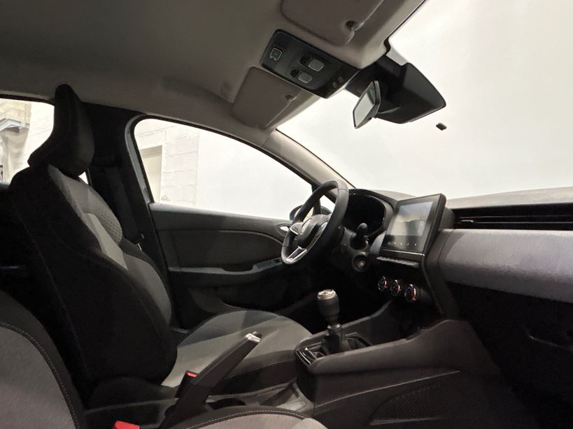 RENAULT CLIO V 2024 - Photo n°19