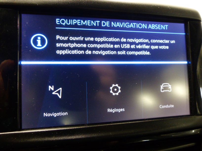 PEUGEOT 208 2019 - Photo n°17
