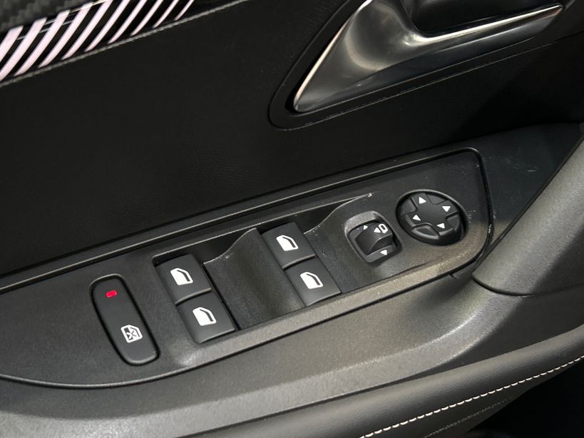 PEUGEOT 2008 2025 - Photo n°32