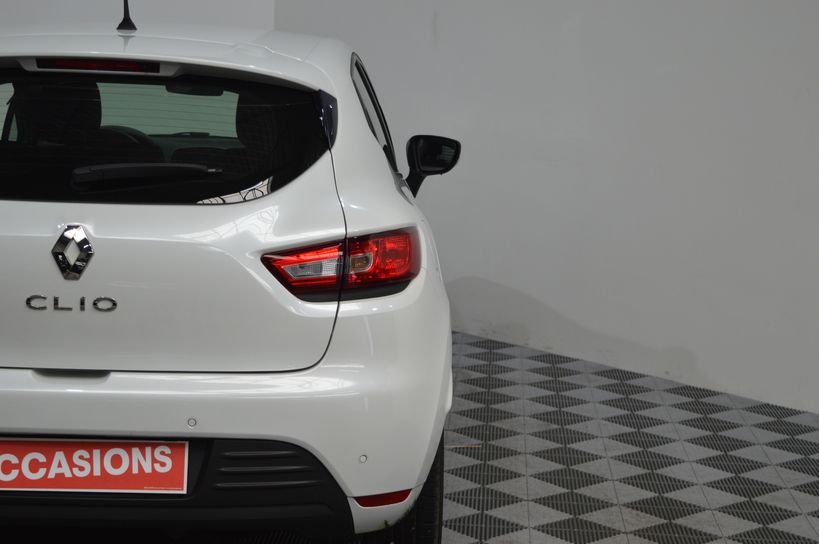 RENAULT CLIO IV 2019 - Photo n°34