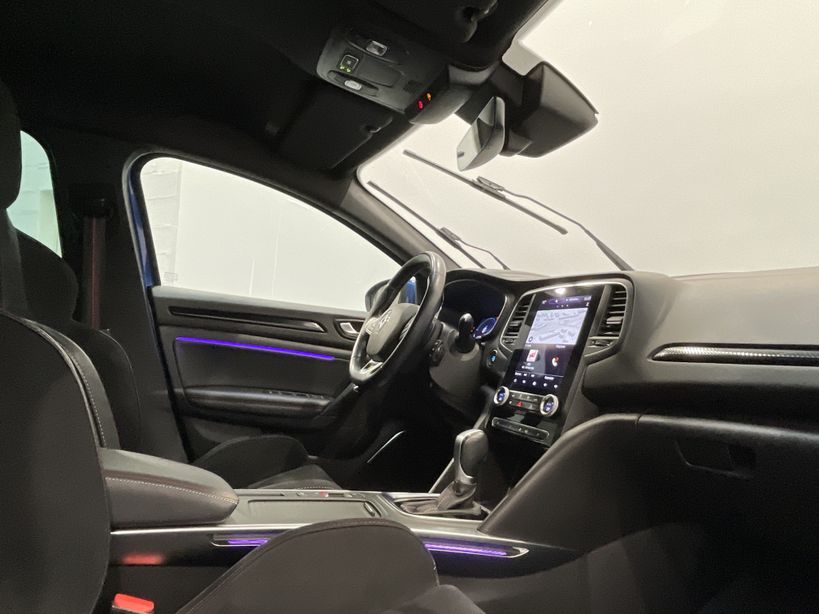 RENAULT MEGANE IV BERLINE 2021 - Photo n°19