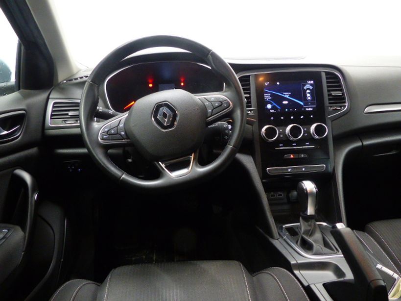 RENAULT MEGANE IV BERLINE 2021 - Photo n°8