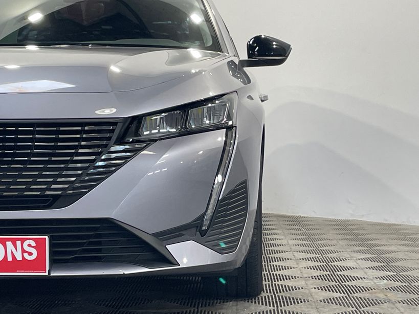 PEUGEOT 308 2023 - Photo n°7