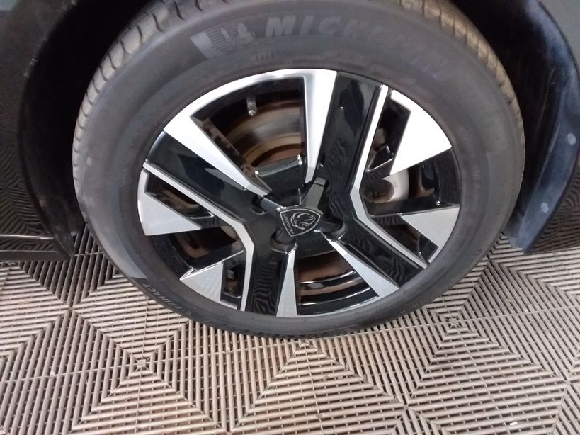 PEUGEOT 208 2024 - Photo n°4