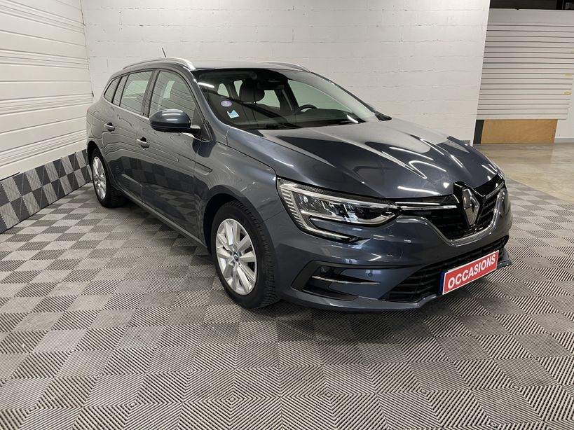 RENAULT MEGANE IV ESTATE 2021 - Photo n°3