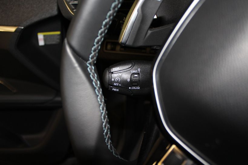 PEUGEOT 3008 2018 - Photo n°7