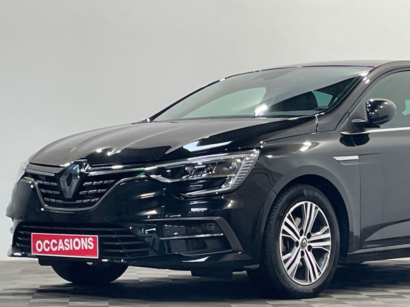 RENAULT MEGANE IV BERLINE 2022 - Photo n°45