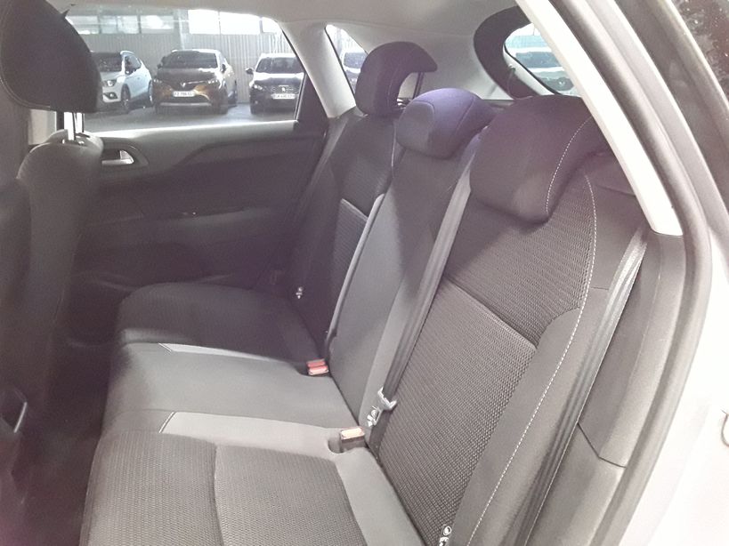 CITROEN C4 BUSINESS 2017 - Photo n°18