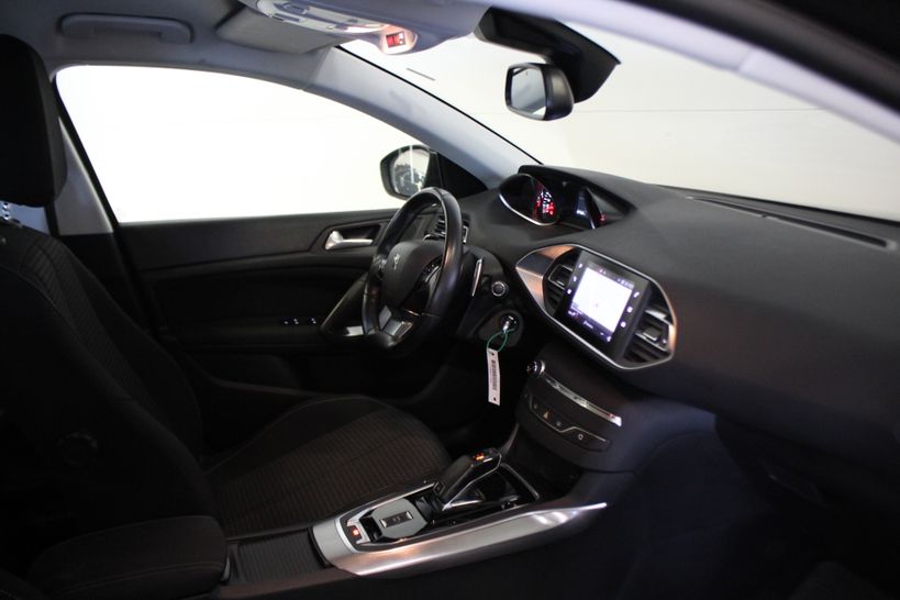 PEUGEOT 308 BUSINESS 2018 - Photo n°6