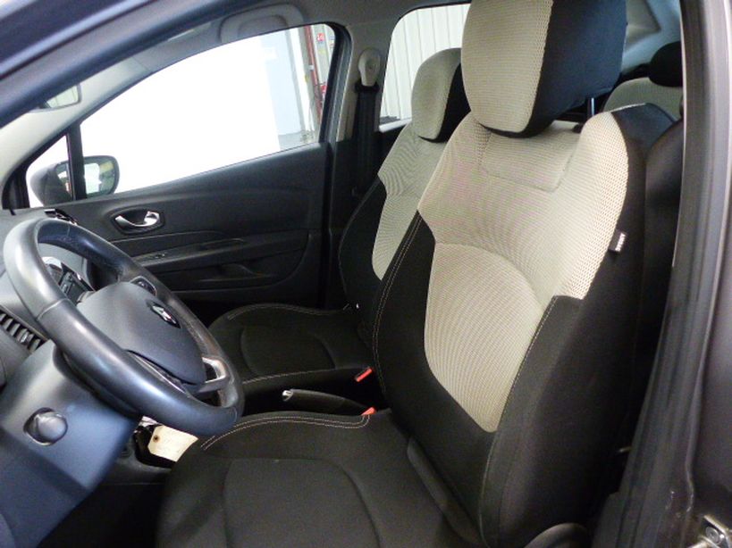 RENAULT CAPTUR 2019 - Photo n°6