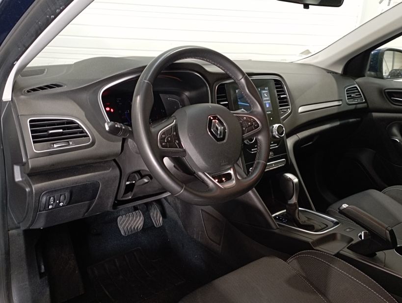 RENAULT MEGANE IV BERLINE 2020 - Photo n°12
