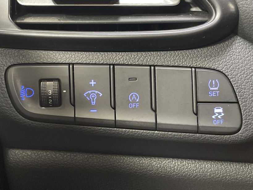 HYUNDAI i30 2022 - Photo n°36