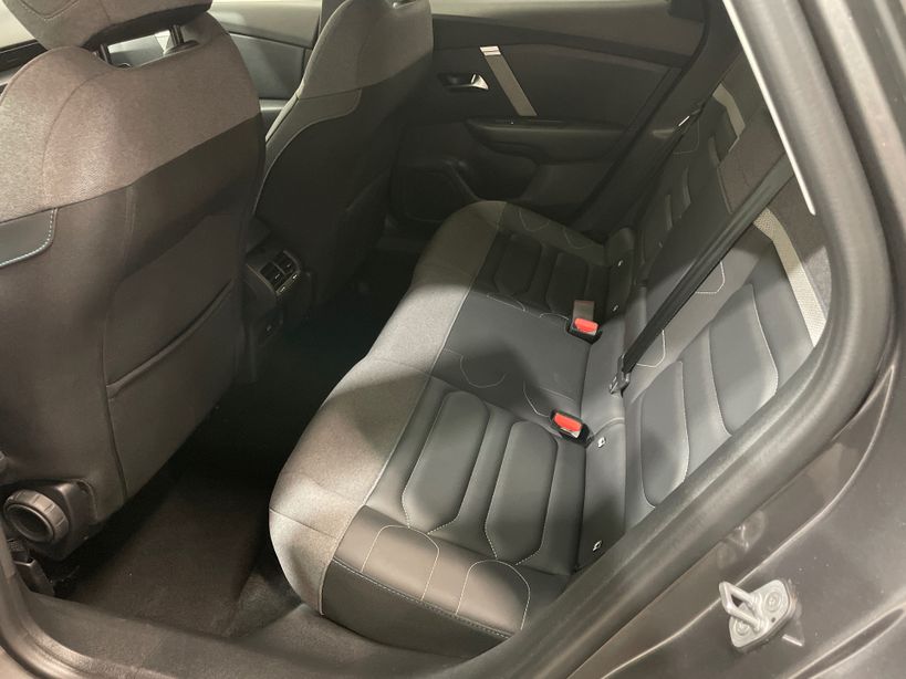 CITROEN C4 X 2023 - Photo n°22
