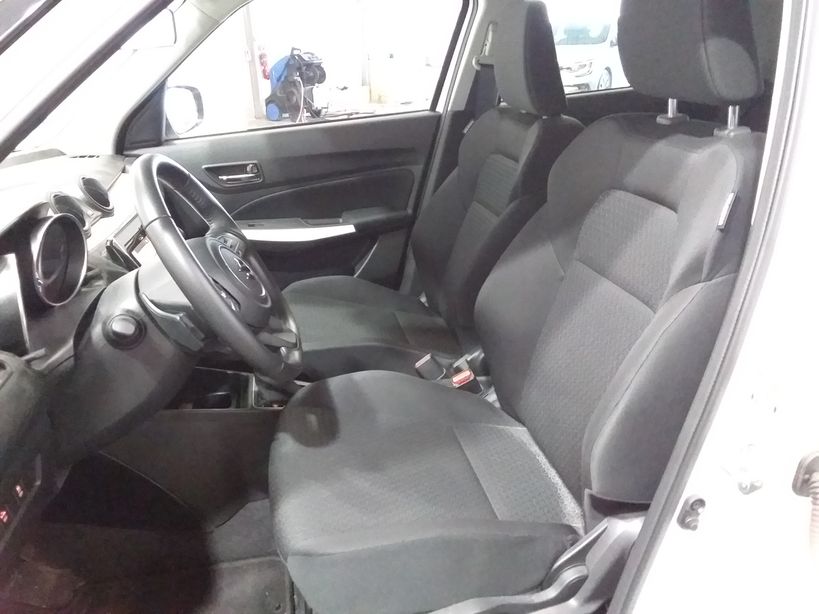 SUZUKI SWIFT 2019 - Photo n°22