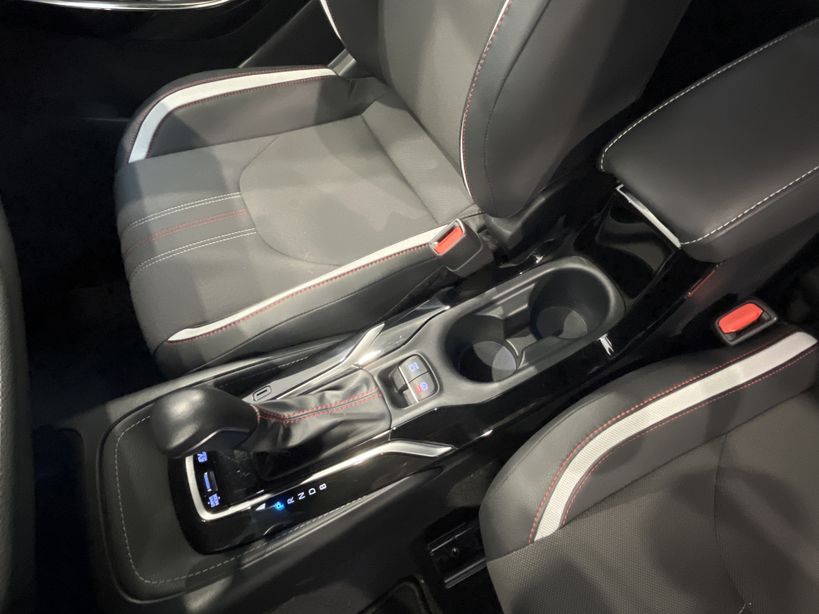 TOYOTA COROLLA TOURING SPORTS HYBRIDE MY22 2022 - Photo n°17