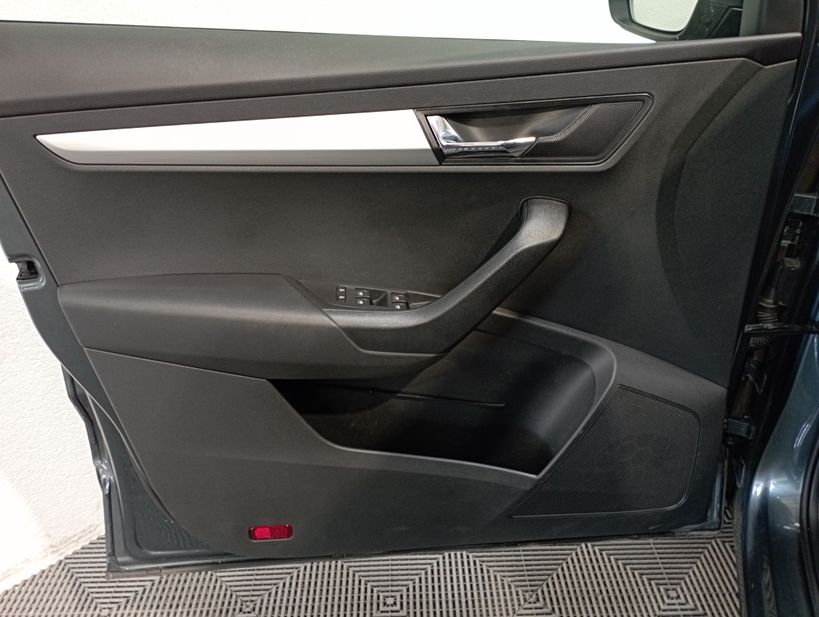 SKODA KAROQ 2022 - Photo n°36