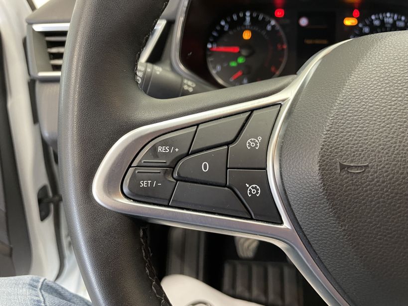 RENAULT CLIO V 2021 - Photo n°22