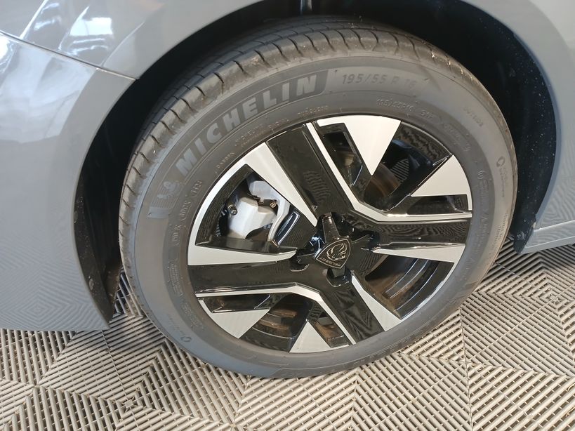 PEUGEOT 208 2025 - Photo n°4