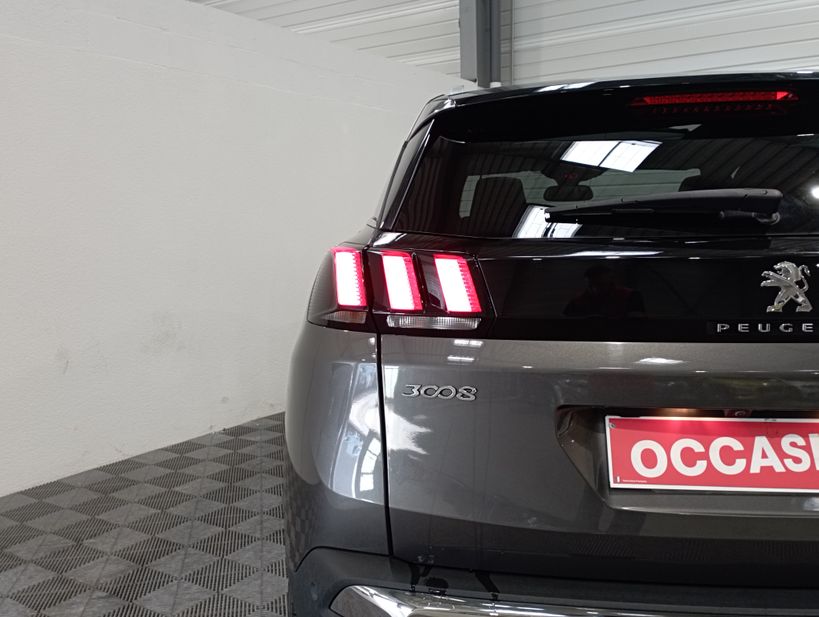PEUGEOT 3008 2020 - Photo n°10