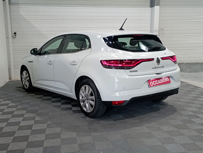 RENAULT MEGANE IV BERLINE 2021 - Photo n°7