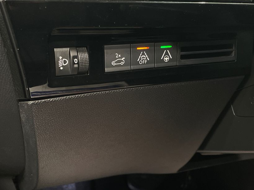 PEUGEOT 508 SW 2021 - Photo n°38