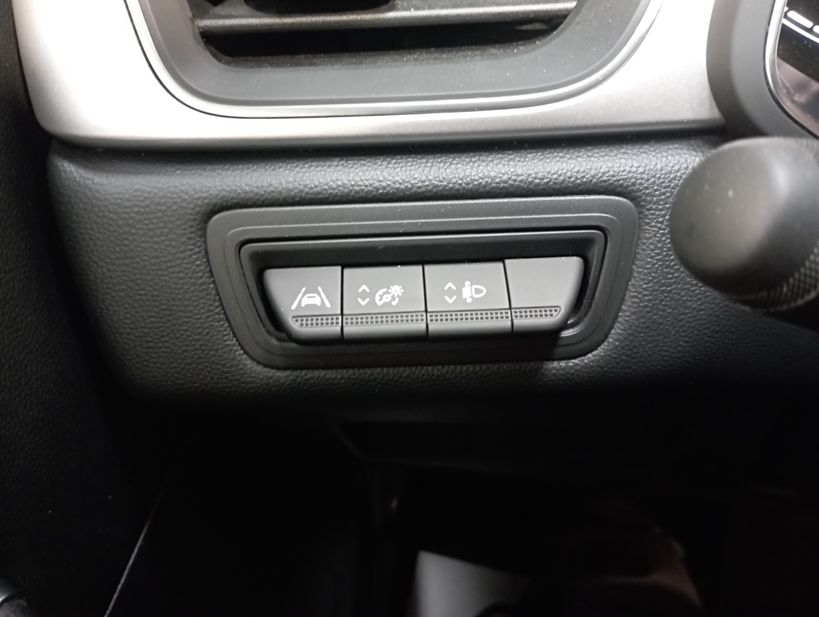 RENAULT CAPTUR 2022 - Photo n°37